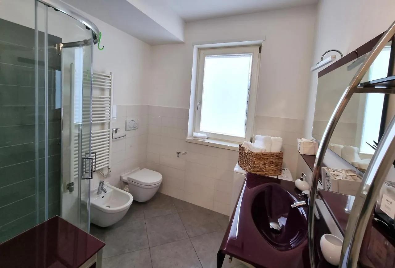 Appartement Profumo Di Rosa Desenzano à Desenzano del Garda